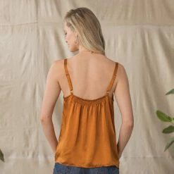 Captivating Lace Camisole -Sundance Sales 2024 36d9af80 7df0 4d83 a02a 78f0f3cc037e