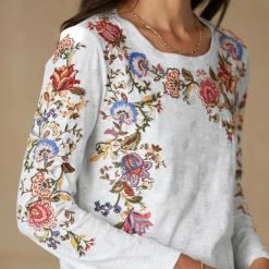 Veronique Tee 11 Veronique Tee -Sundance Sales 2024 5b10457f d31c 4329 83b6 1641cbedb4ac