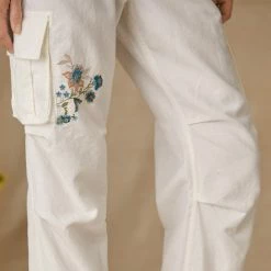 Hansa Blooms Joggers - Petites -Sundance Sales 2024 6fbb60b8 e09a 4f2b 8175 e9b50e2849cd