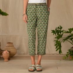 Leia Pants, Petite -Sundance Sales 2024 cfa483a4 5ff8 493e 9b12 6aa44bf74f0a