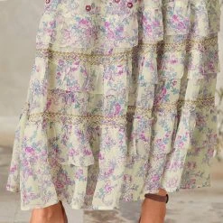 Aelis Floral Dress, Petite -Sundance Sales 2024 da7ba544 4143 423f 872d b00a0f0e6bb0