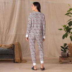 Long Johnna Floral Pajamas - Petites -Sundance Sales 2024 dbaa0357 8412 4189 a97e 550cf16a8bf2