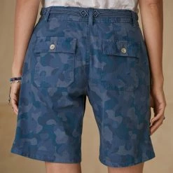 Odyssey Camo Shorts - Petites