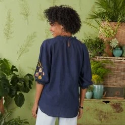 Florentina Top, Petite -Sundance Sales 2024 fbfc2b02 41d7 42f7 8a59 f2dc29bbe2e5